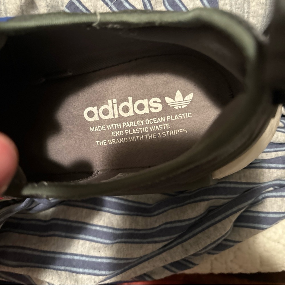 Adidas NMD R1 new in box